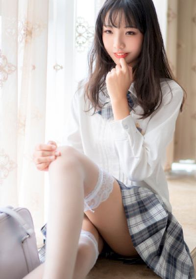 年轻的保姆在线播放