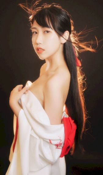 偷窥无罪2