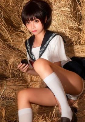 金瓶少女